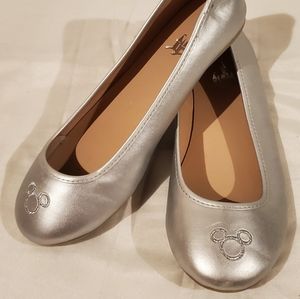 Disney Park Mickey Mouse flats size 8